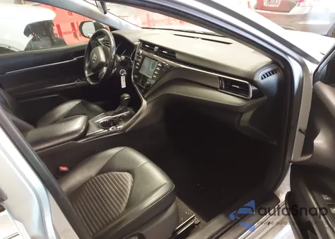 2019 Toyota Camry Se z USA, uszkodzony, nr VIN 4T1B11HKXKU243257